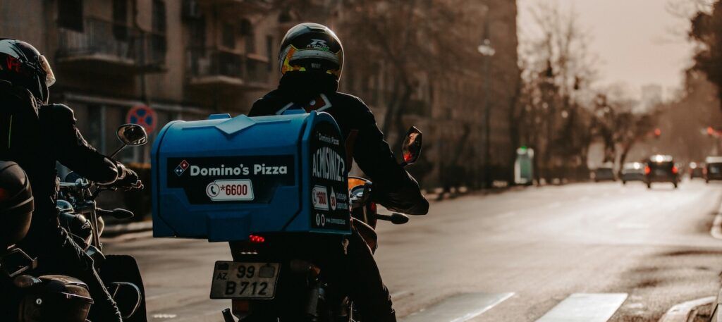 Domino_Pizza_Delivery