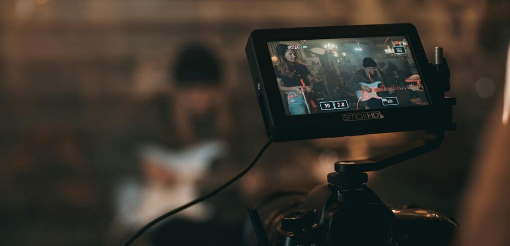 A_Camera_Man_Recording_MV
