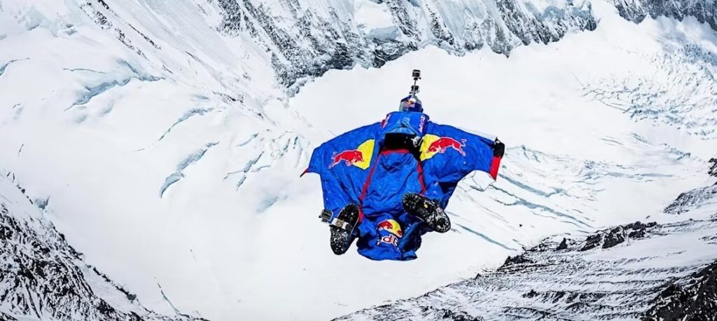 valery-rozov-after-leaping-from-7220-meter valery-rozov-after-leaping-from-7220-meter