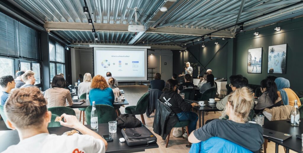 Business_Meeting_Presentation Business_Meeting_Presentation