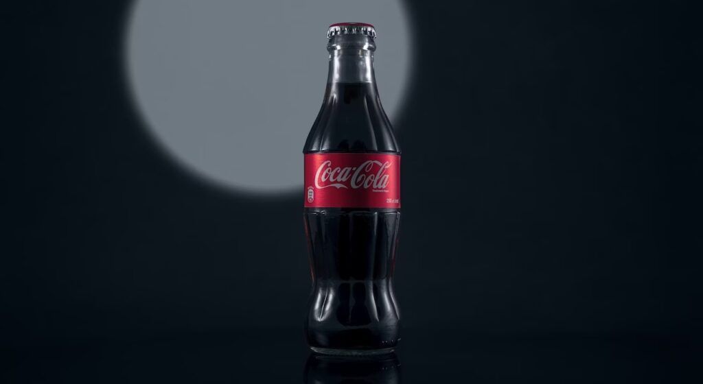 coca-cola-bottle-in-dark-light