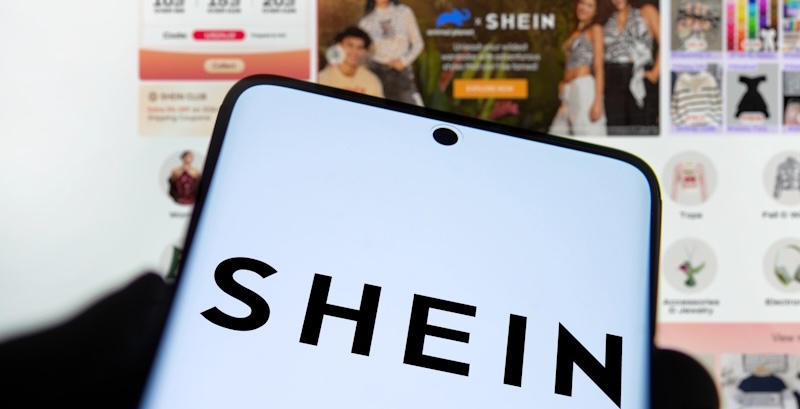 Shein-logo-on-mobile-phone